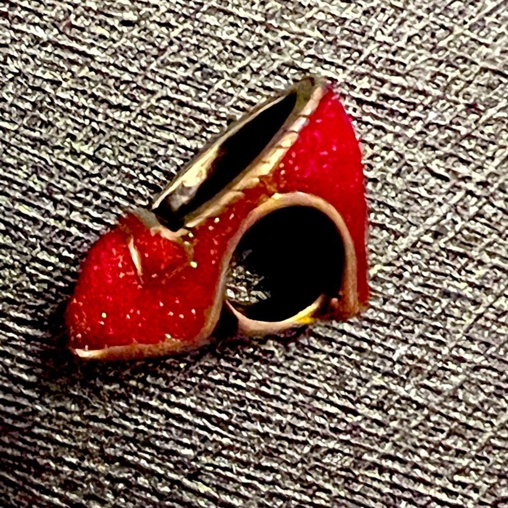 Zales high heel shoe bead for Pandora or similar style bracelets